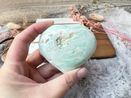 Caribbean Calcite Heart