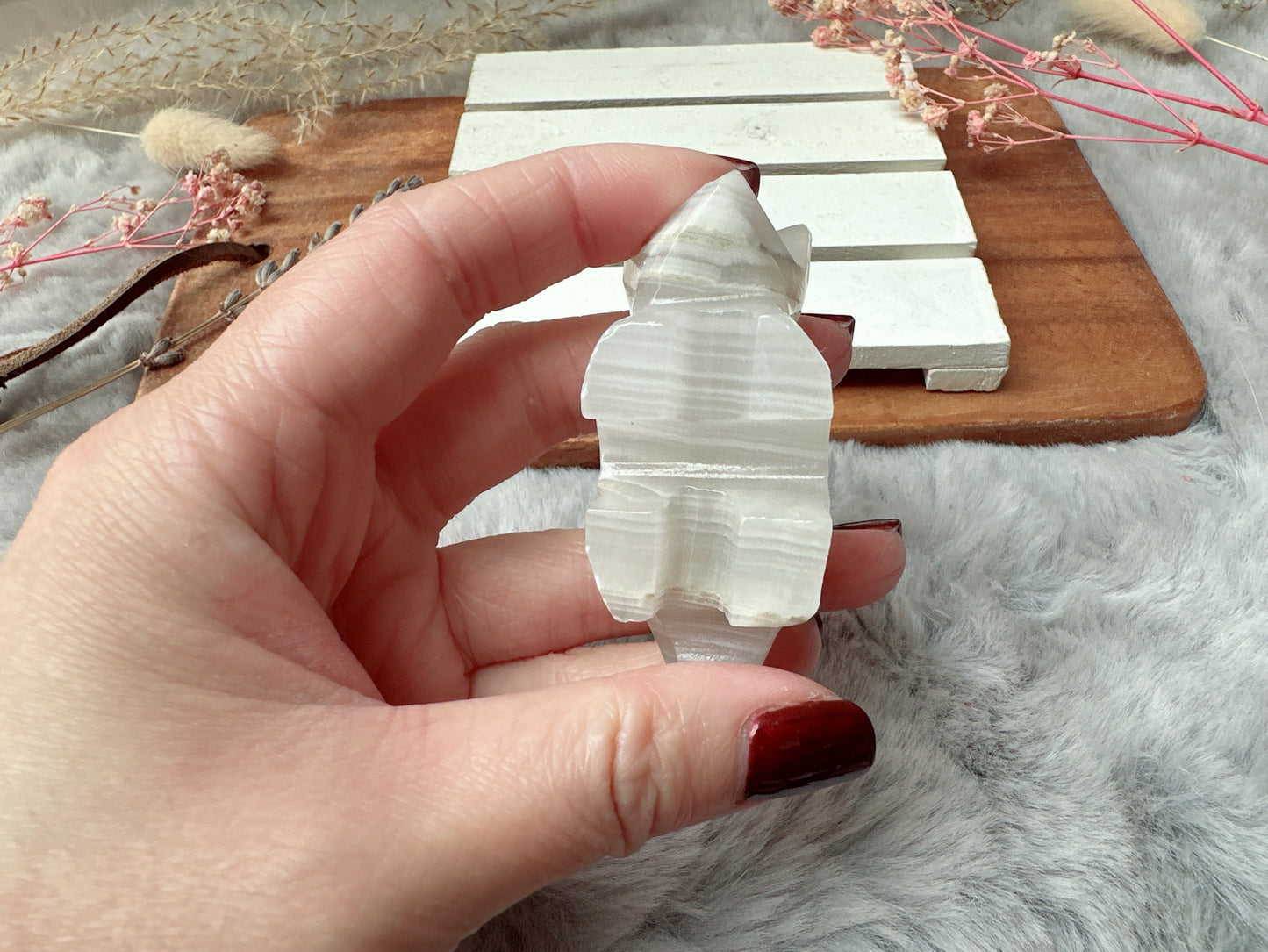 Onyx Armadillo Carving