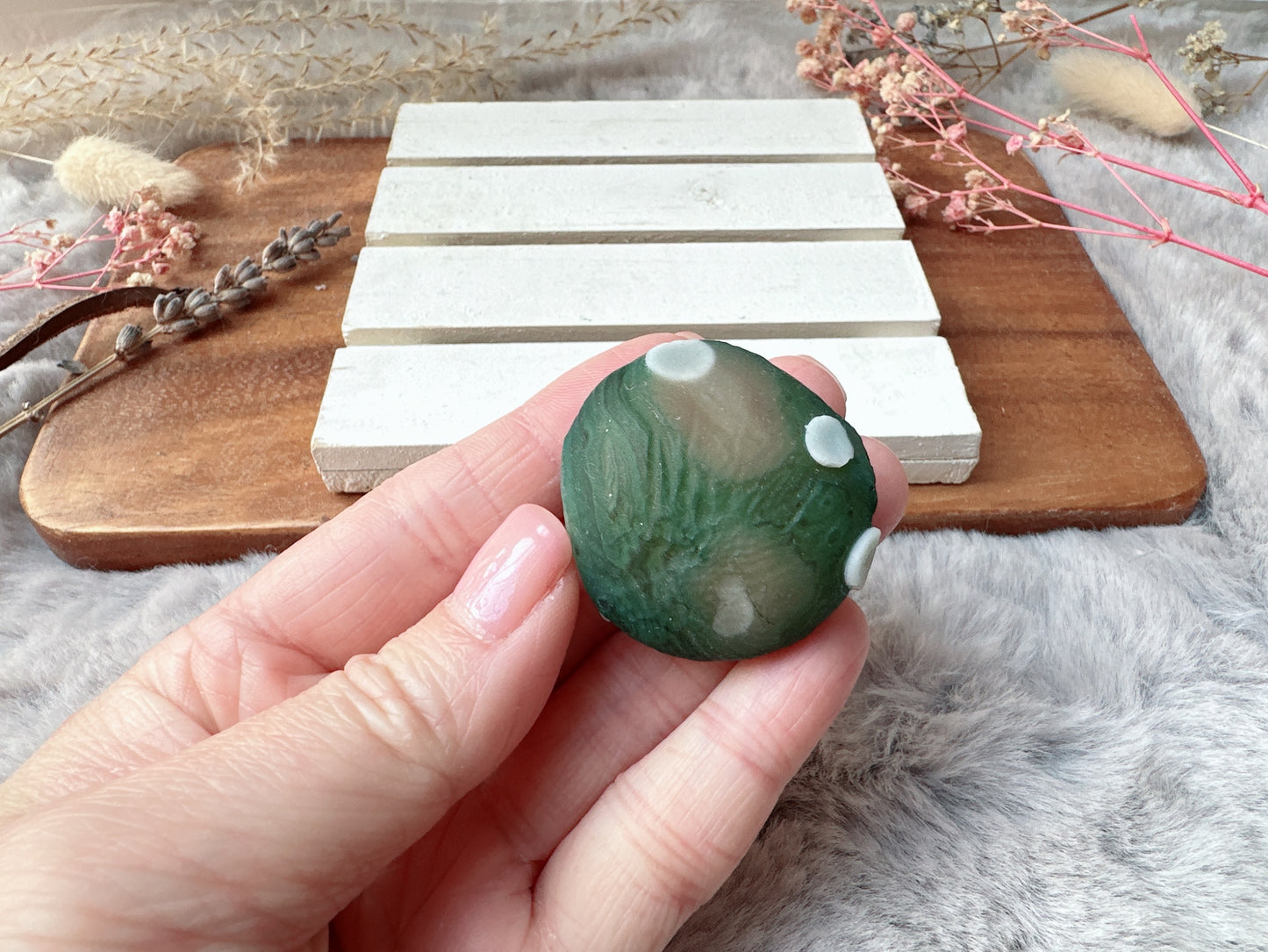 Small Gobi Agate Palm Stone