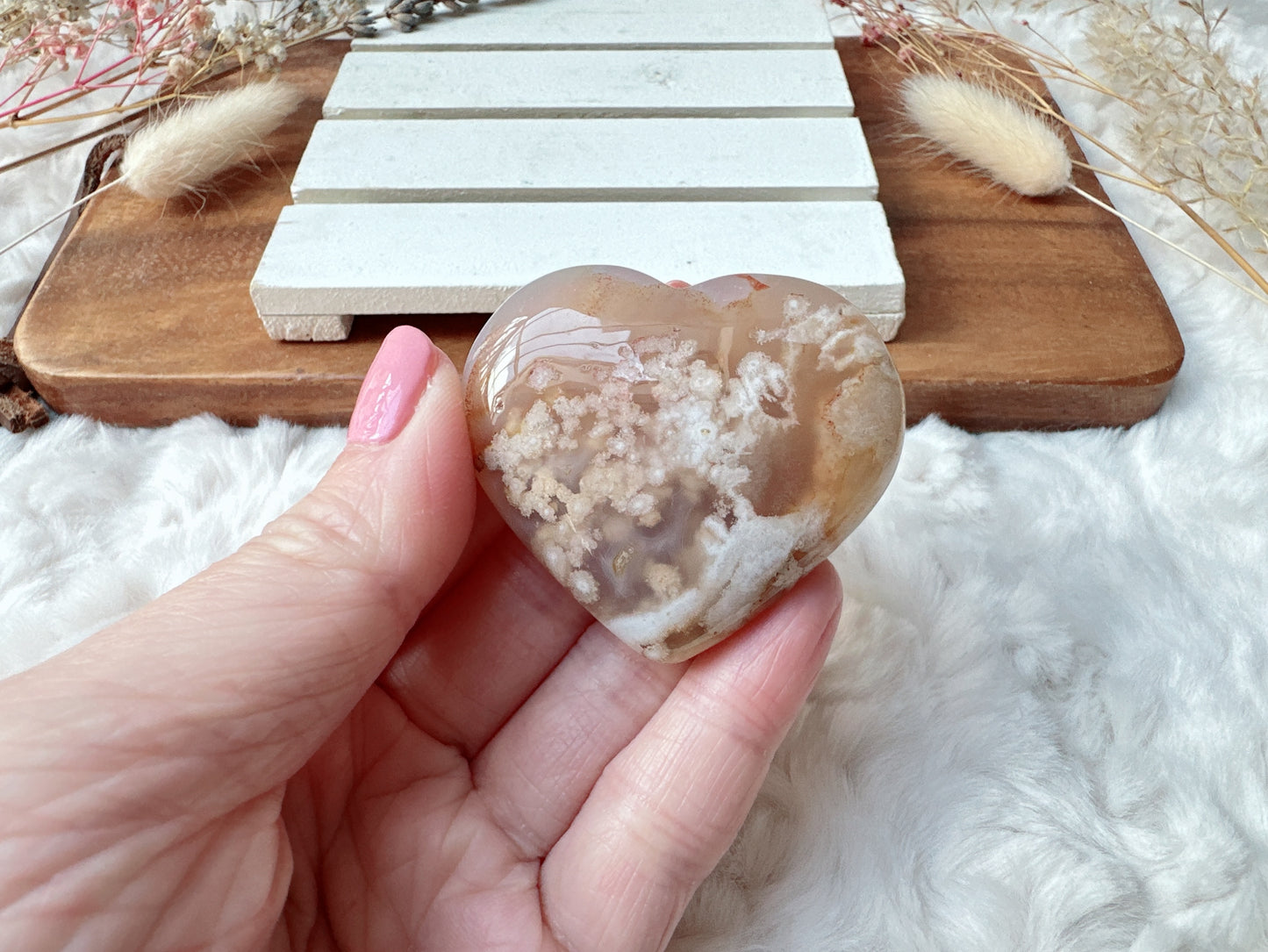 Small Flower Agate Heart