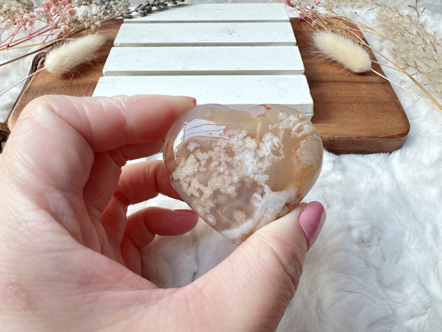 Small Flower Agate Heart