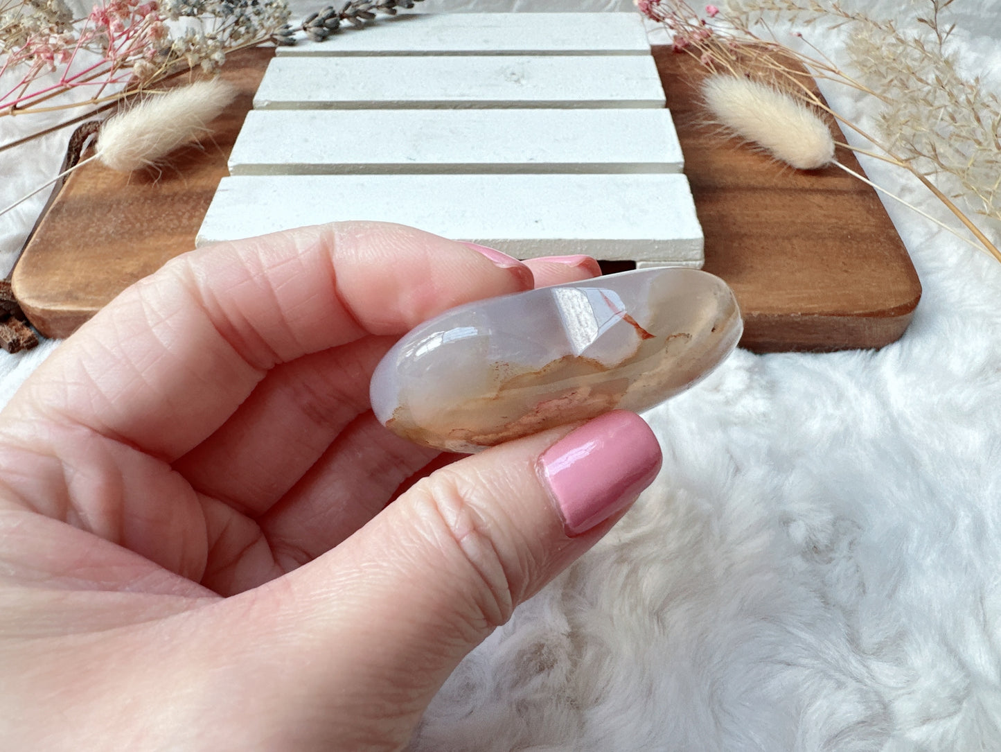 Small Flower Agate Heart