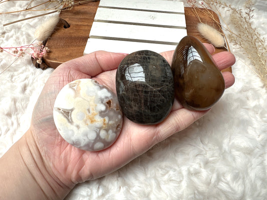 Set of 3 Crystal Palm Stones Bundle (Imperfect)
