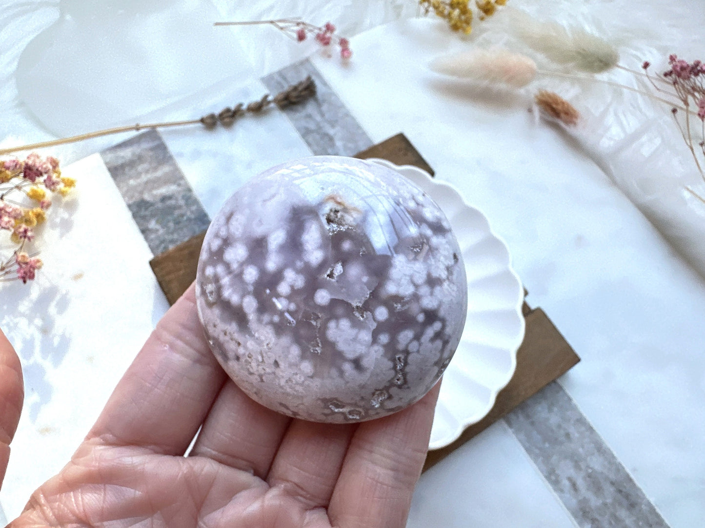 Flower Agate Palm Stone