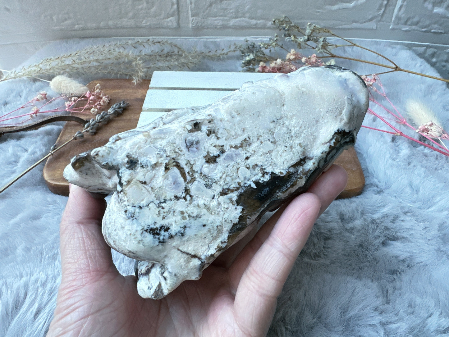 Volcano Agate Dragon Head Carving