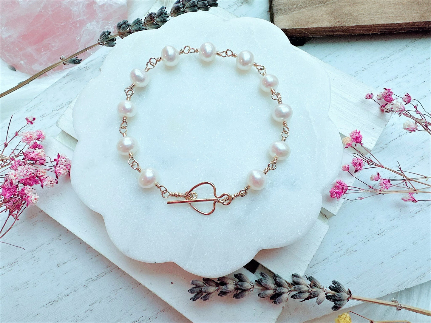 White Freshwater Pearl Bracelet
