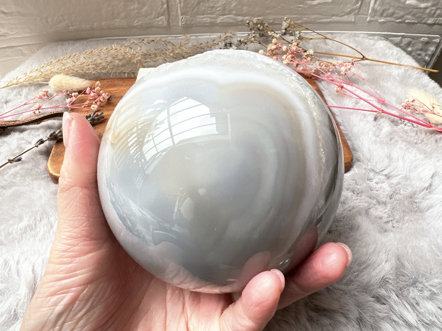 1.3kg Large Agate Sphere with Druzy