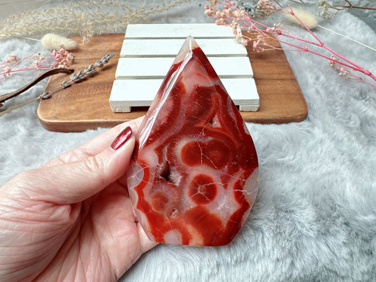 Carnelian with Flower Agate Flame