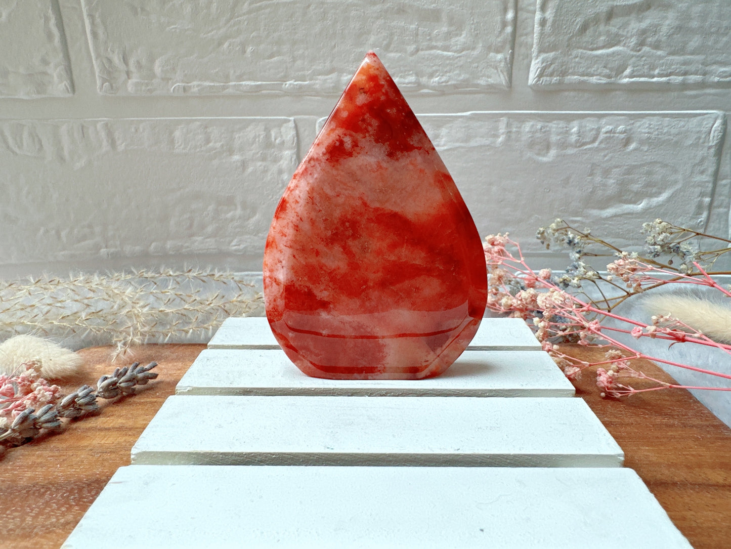 Carnelian with Flower Agate Flame