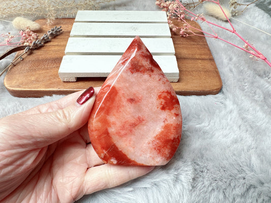 Carnelian with Flower Agate Flame