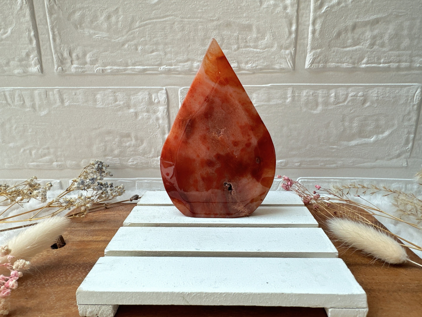 Carnelian with Flower Agate Flame