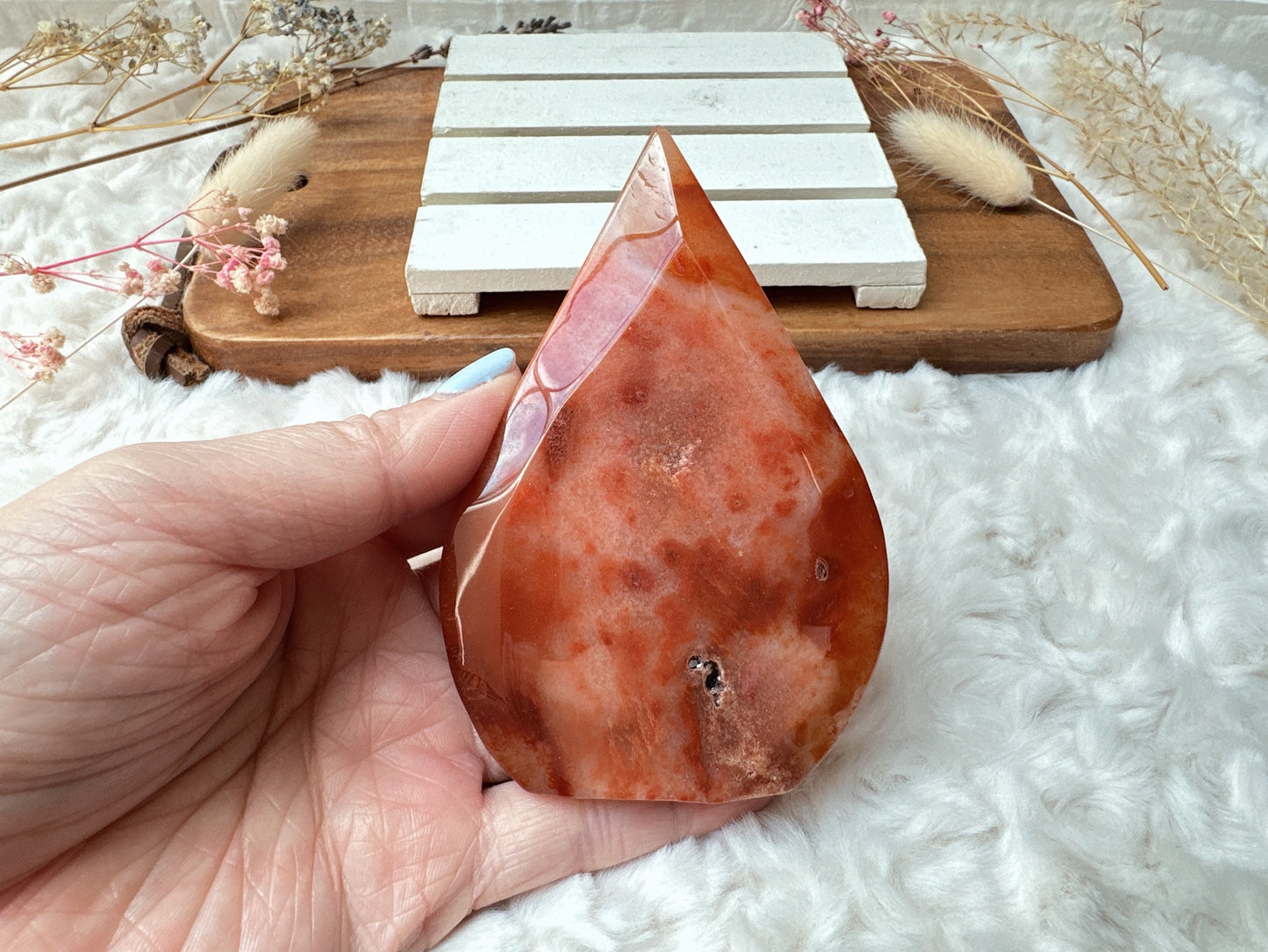 Carnelian with Flower Agate Flame