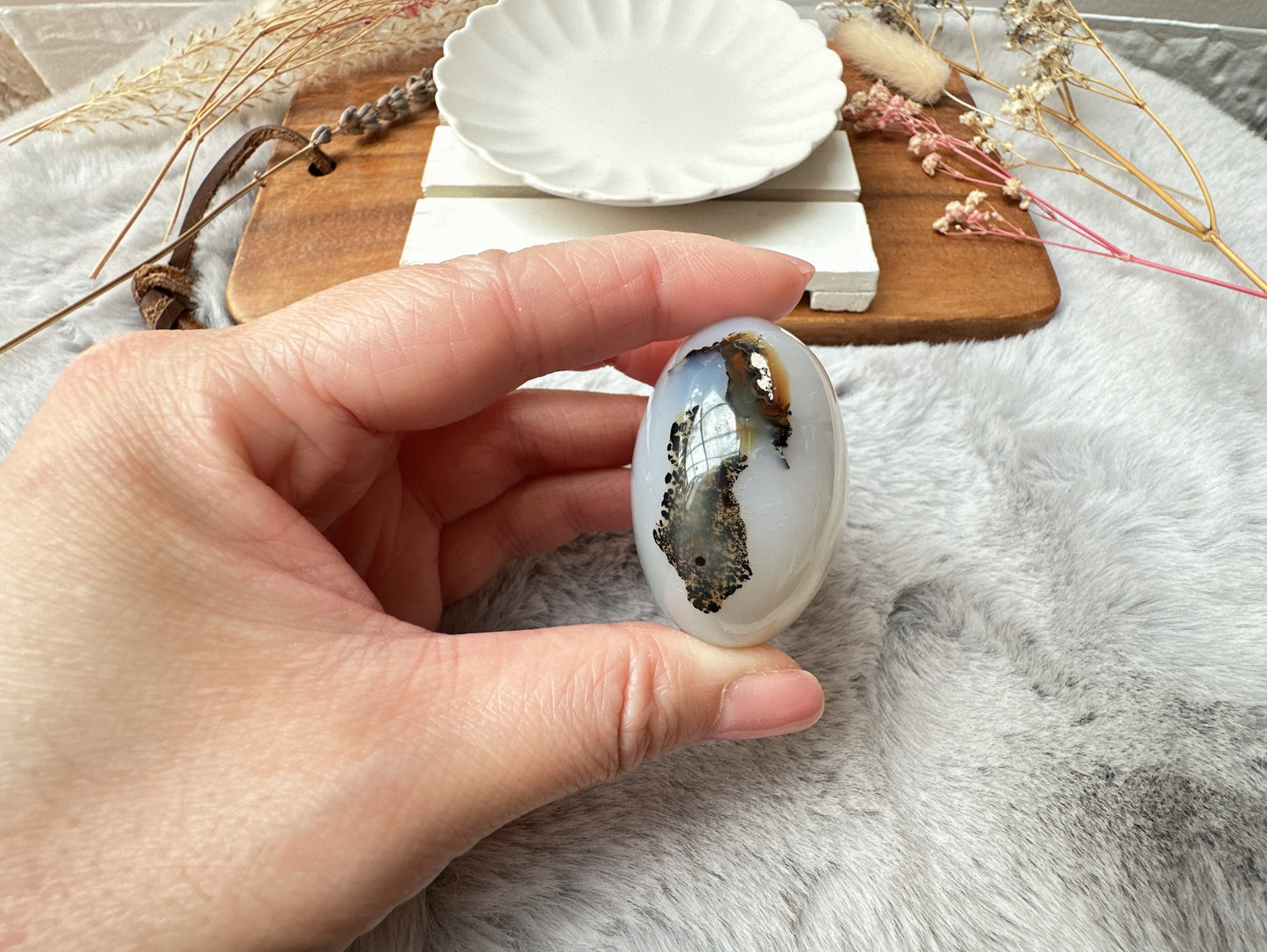 Small Agate Palm Stone