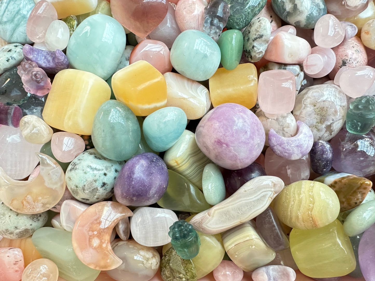 Spring Crystal Confetti Scoop