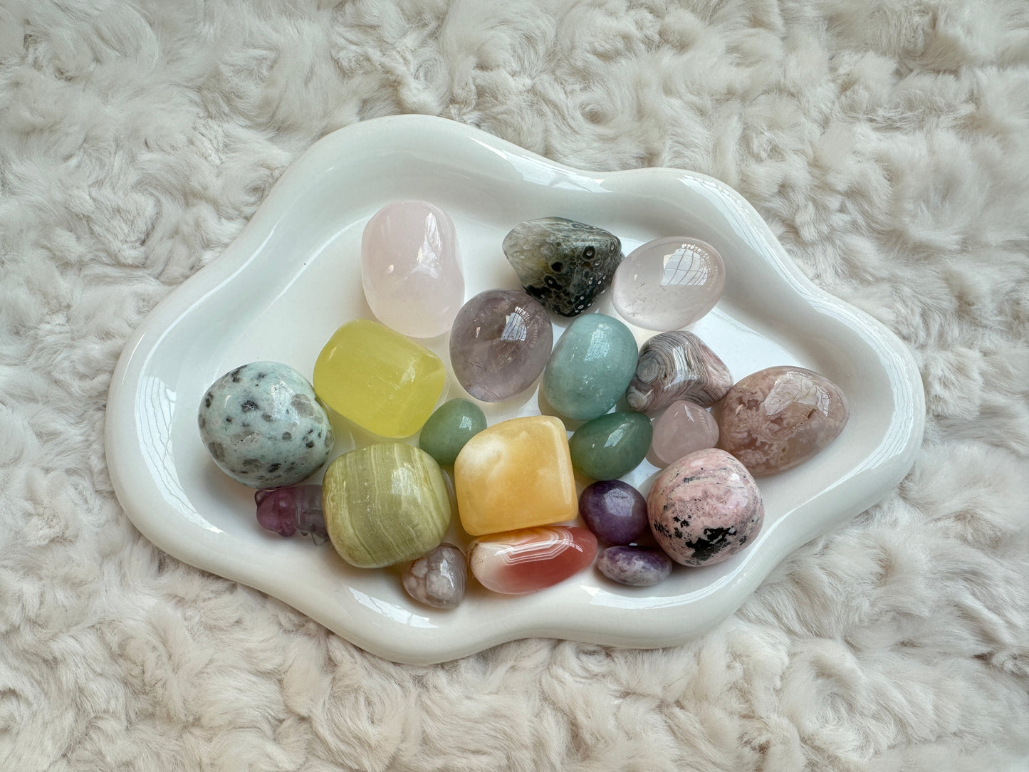 Spring Crystal Confetti Scoop