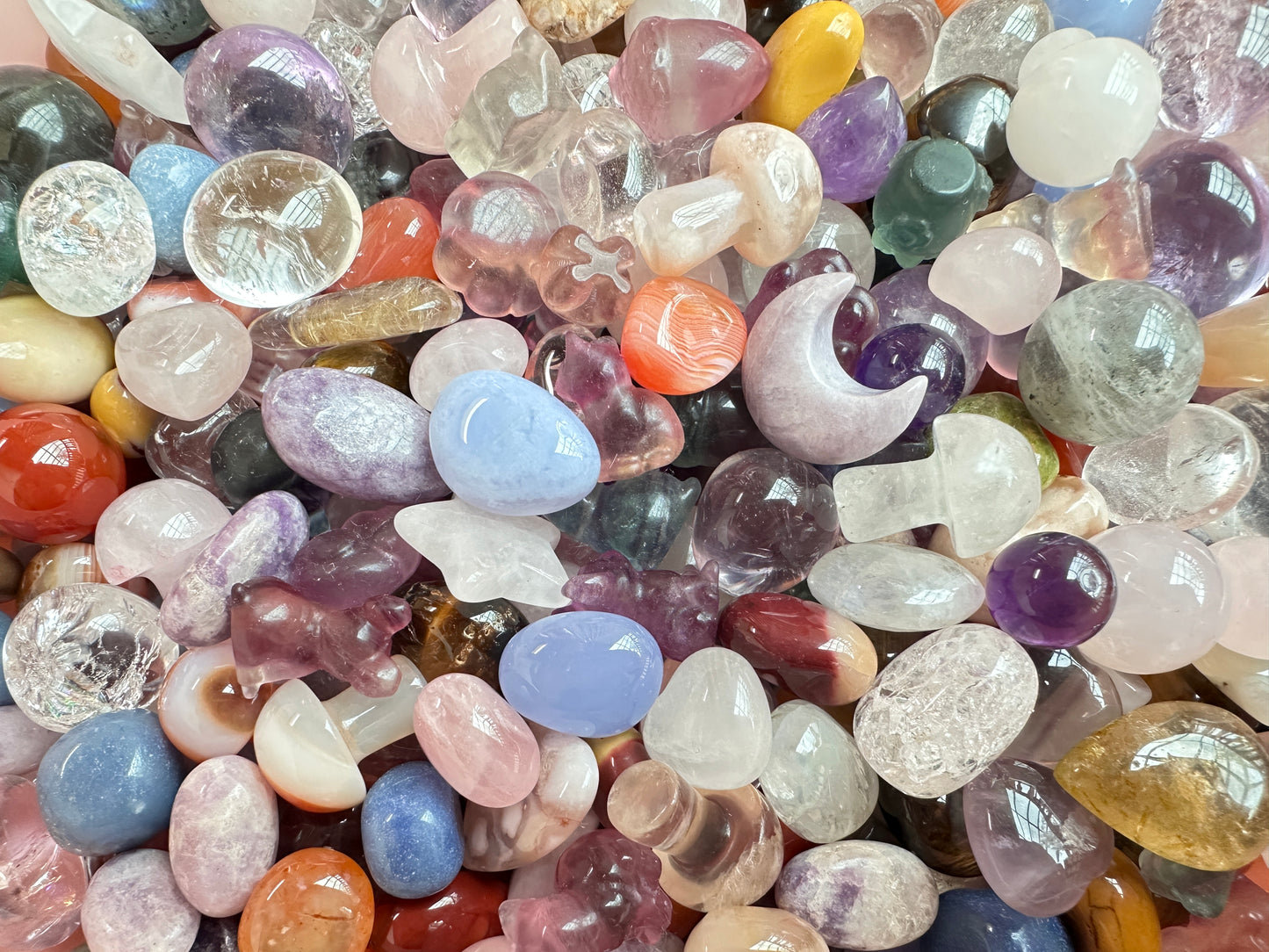 Tiny Crystal Carvings & Tumbles Mystery Confetti Mix
